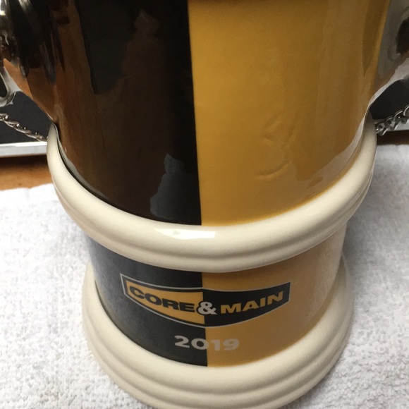 Core and Main 2019 Promo cookie jar - Picture 4 of 7